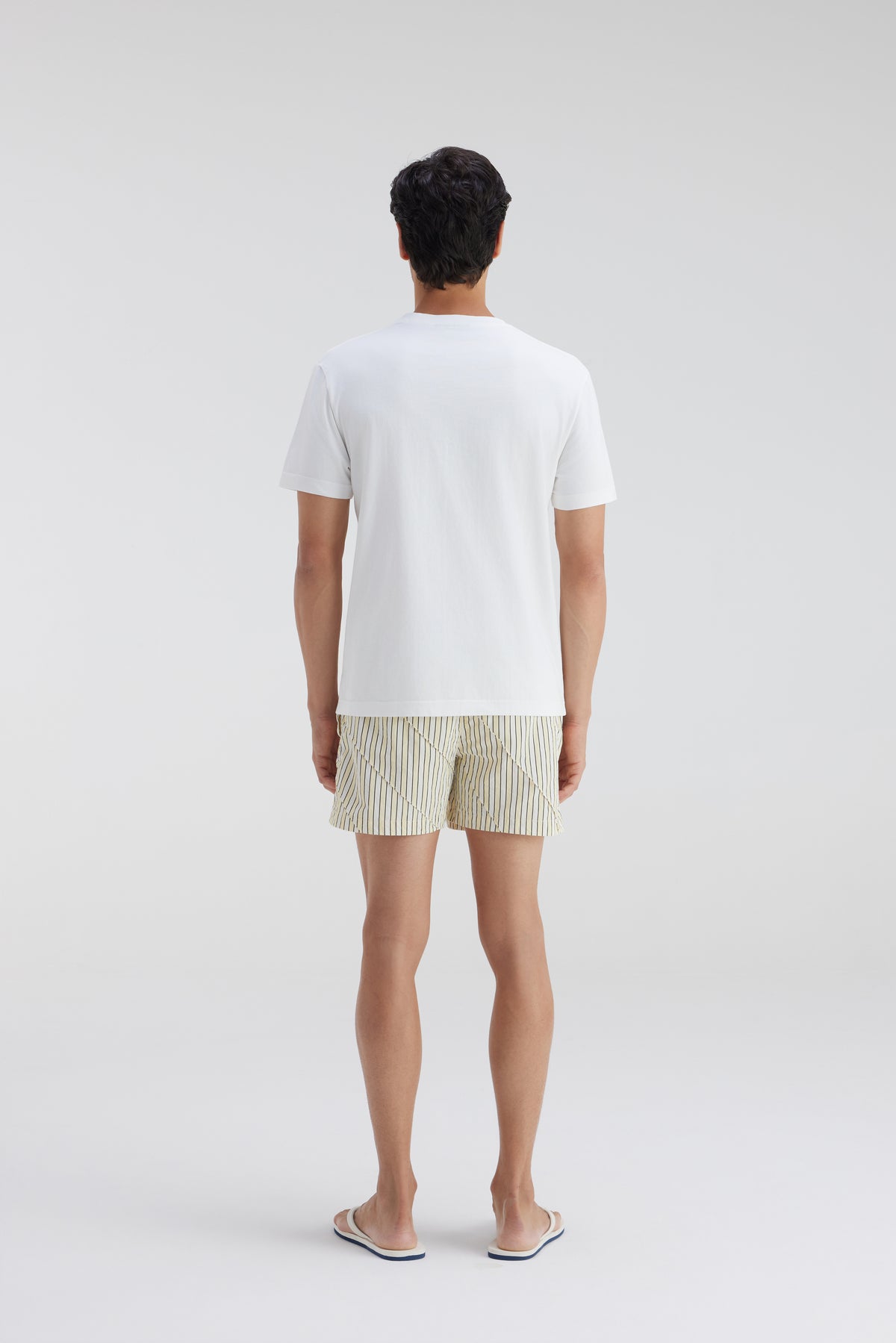 T-shirt with boat picture